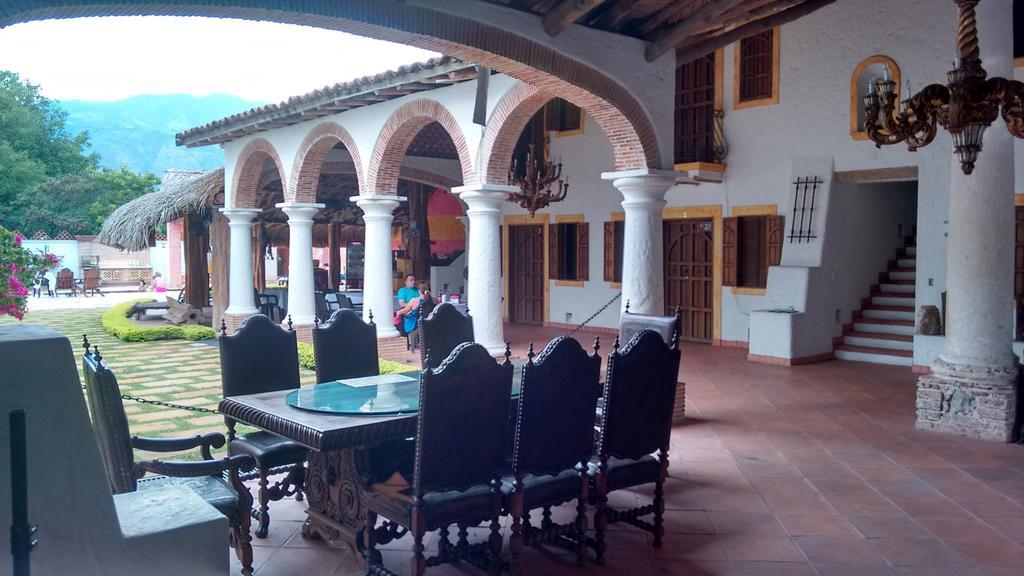 Hotel Santa Barbara Colonial - Santa Fe De Antioquia Zimmer foto